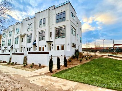 2335 Wesley Village Road 12