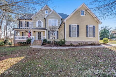 107 Huntfield Way