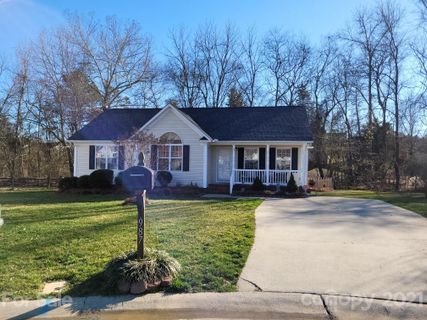 987 Avery Court sold home in Saint Andrews, Concord, NC