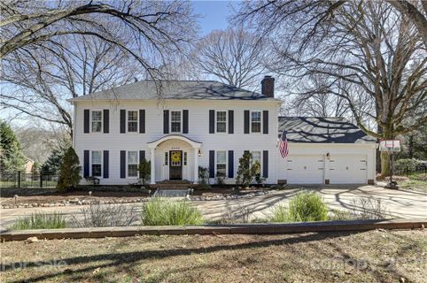 6633 Sharon Road