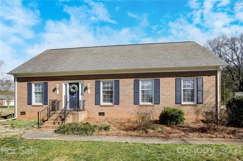 2548 Shelburne Place sold home in Shelburne, Mint Hill, NC