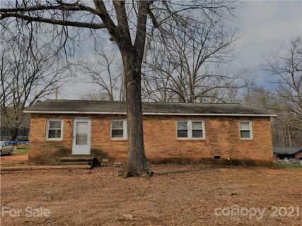 1702 Lakeview Drive sold home in Lake View, Statesville, NC