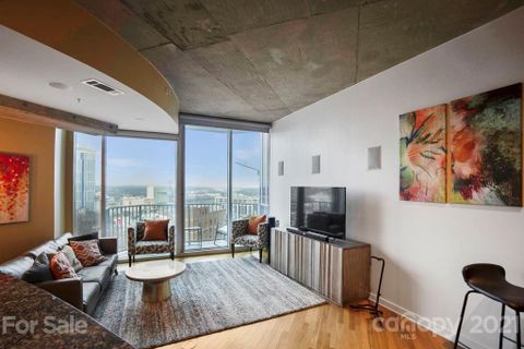210 Church Street 1413