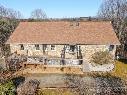 16 Watsell Drive sold home in Highland Hills, Leicester, NC