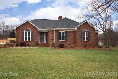 168 Eastwood Drive sold home in Broadwood Acres, Statesville, NC