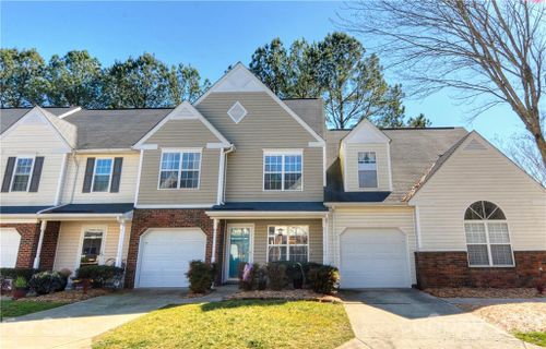 9513 Elizabeth Townes Lane