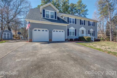 2600 Petersburg Court