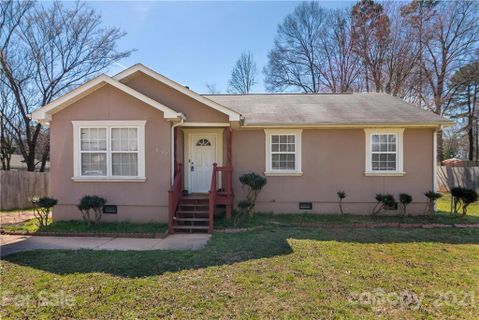 8905 Moores Chapel Road sold home in Walden Park, Charlotte, NC