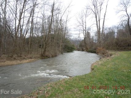 10 Swift Stream Lane sold home in Waters Edge, Waynesville, NC
