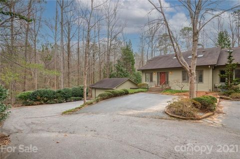 43 Hunting Country Trail
