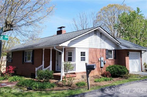 24 Jeffress Avenue sold home in Roosevelt Park, Asheville, NC