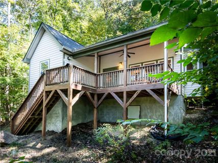 37 Smokey Mountain Drive sold home in Smoky Mountain Estates, Swannanoa, NC