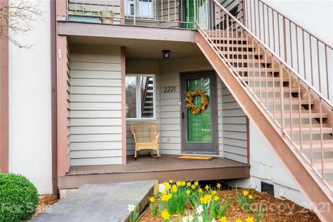 2221 6th Street 11 sold home in Mallard Cove, Hickory, NC