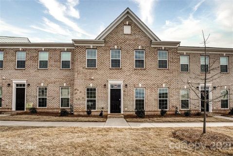 8806 Granby Hill Road