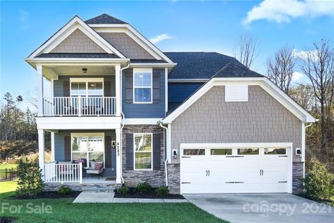 4283 Falls Lake Drive sold home in Parkview Estates, Concord, NC