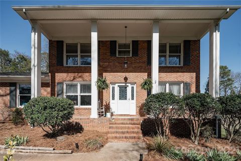 Previously sold for $313,000