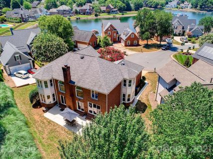 7327 Swansea Lane