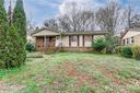 9416 Spruce Pine Place sold home in Charlotte, SC