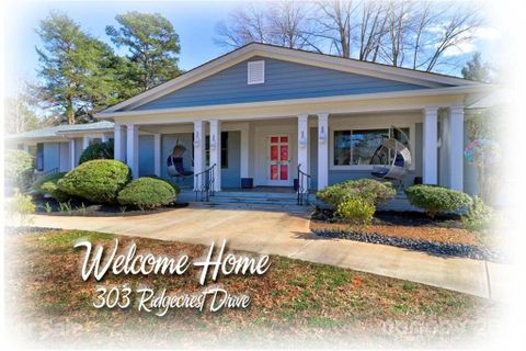 303 Ridgecrest Drive sold home in Lakewood Hills, Lexington, NC