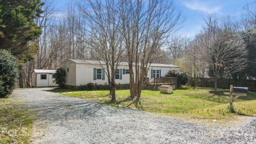 6620 Forest Green Drive sold home in Forest Green, Waxhaw, NC