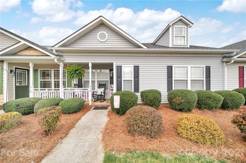 710 Dalebrook Lane