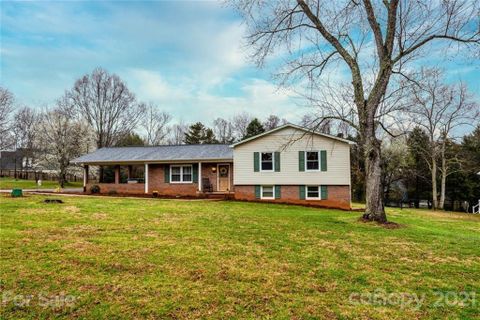 1238 Beechwood Drive
