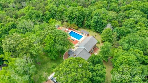 Previously sold for $465,000