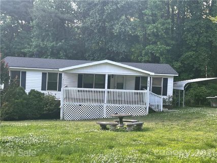 2261 2249 Edna Street 2 & 3 sold home in Lakemont Park, Catawba, NC