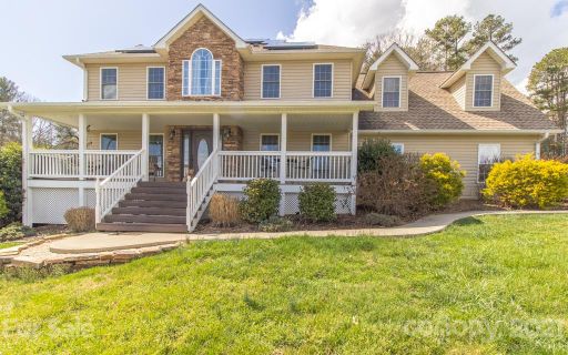 107 Sherry Lane sold home in Newfound Estates, Leicester, NC