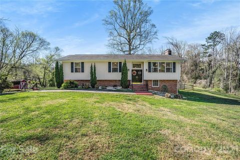 Previously sold for $351,000