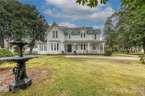 40 Franklin Avenue