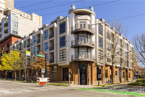 525 E 6th Street 403