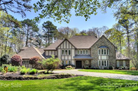 803 Eagle Road
