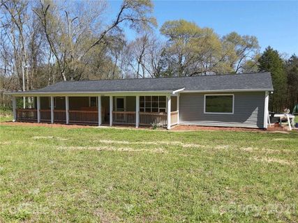 3809 Marlboro Drive sold home in Wolf Meadow Acres, Concord, NC
