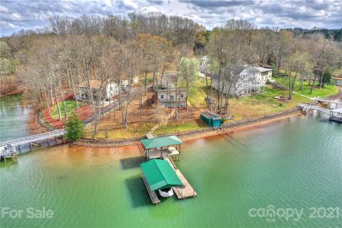 2583 Wilcox Circle sold home in Nixons Lakeview Lots, Denver, NC