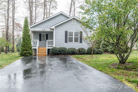 23 Victoria Springs Drive sold home in Three Seeds, Flat Rock, NC