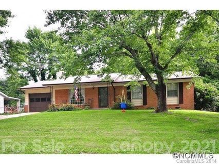 20 Summit Drive
