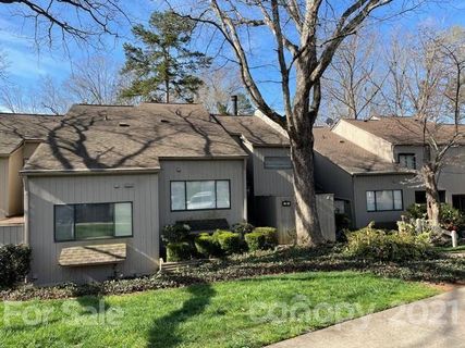 24 Longbow Court