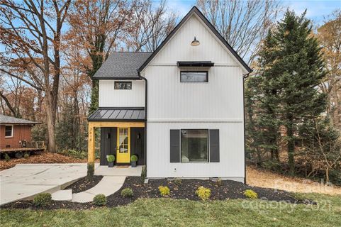 2618 Thomas Trail