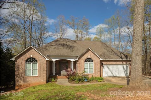 156 Pinnacle Lane