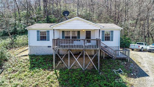 165 Lakey Gap Acres Road sold home in Lakey Gap Acres, Black Mountain, NC
