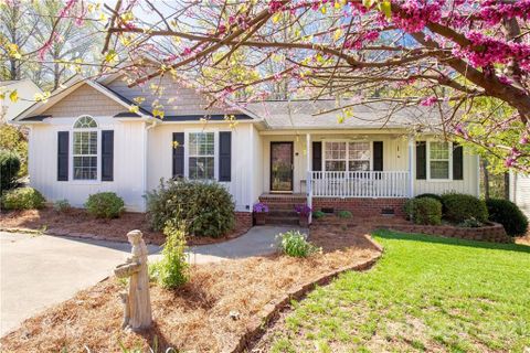 1037 Warpers Lane
