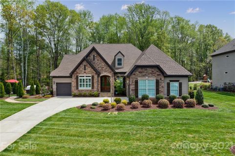 1215 Delaney Drive