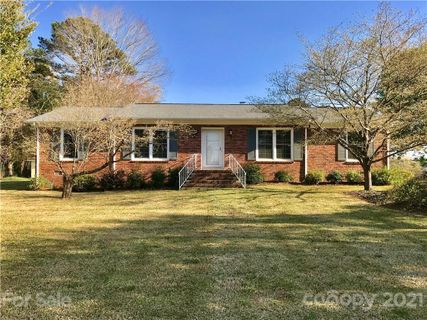 1506 Springsteen Road sold home in Hallmark Estates, Rock Hill, SC