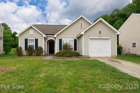 11711 Winter Pine Lane