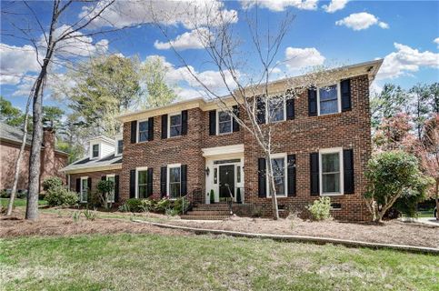 831 Stanhope Lane