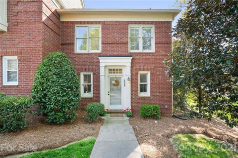 2626 Dilworth Heights Lane
