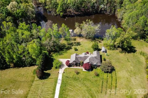 2359 Southbend Road sold home in Country Acres, Clover, SC
