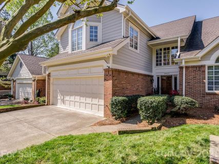 1849 Meadowood Lane sold home in Providence Place, Charlotte, NC