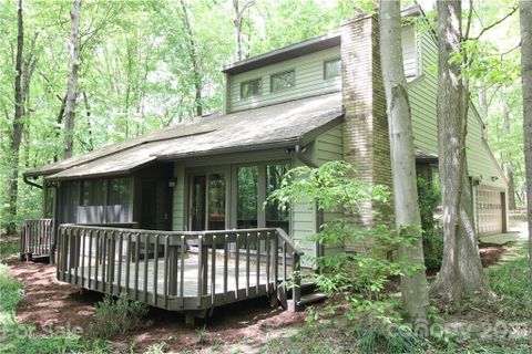 217 Raintree Drive sold home in Rain Forest, Matthews, NC